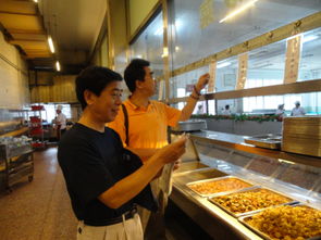 餐飲管理部用心做好迎新服務(wù)工作，傳遞校園第一份溫暖